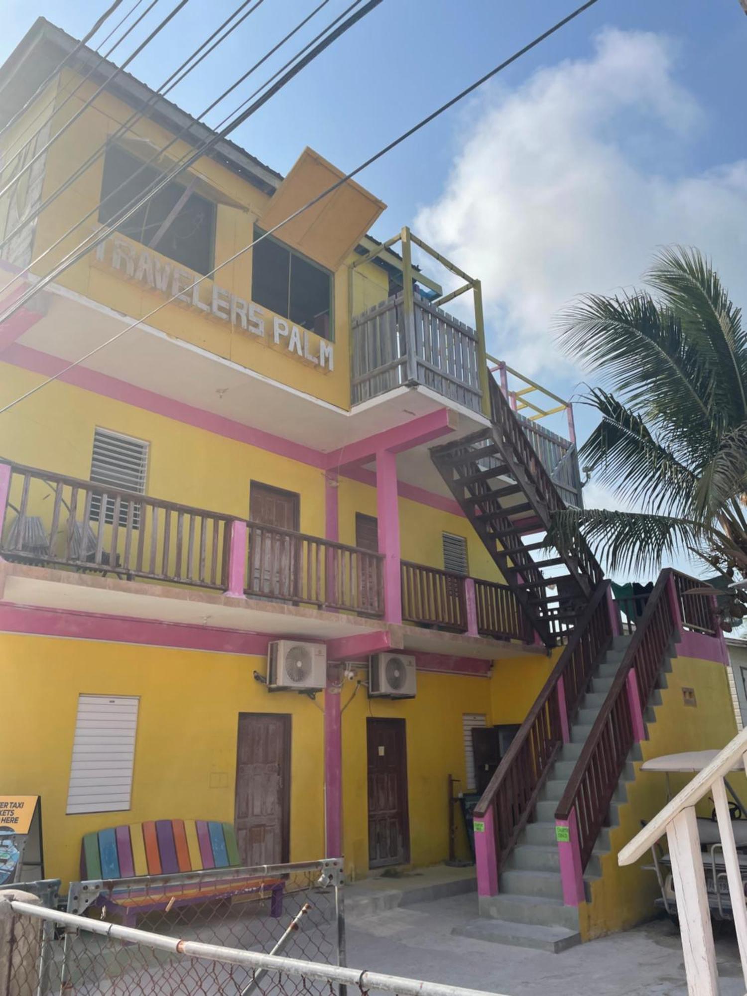 Travellers Palm Backpackers Hostel Caye Caulker Kültér fotó